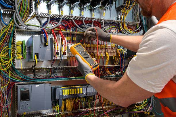Best Licensed Electrician  in Baldwinsville, NY